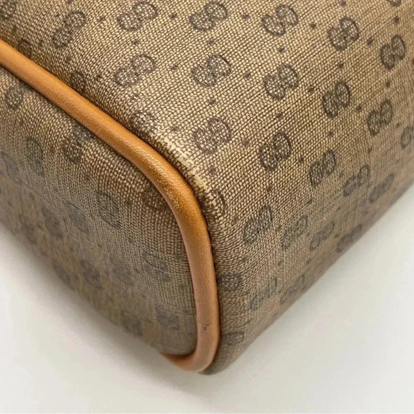 Authentic GUCCI GG Micro Beige Shoulder Bag - Picture 7 of 15